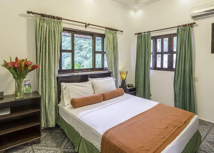 Maravida Social By Crazy Monkey Hotel Tamarindo