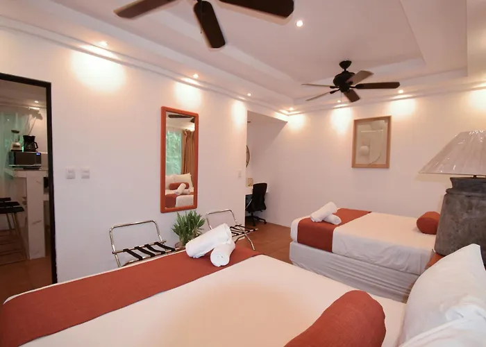 Hotel Maravida Social By Crazy Monkey Tamarindo