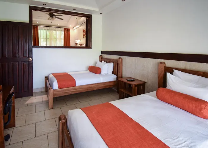 Hotel Maravida Social By Crazy Monkey Tamarindo