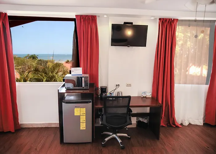 Maravida Social By Crazy Monkey Hotel 4*