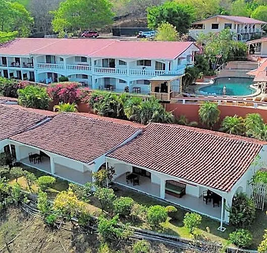 Maravida Social By Crazy Monkey Hotel 4*