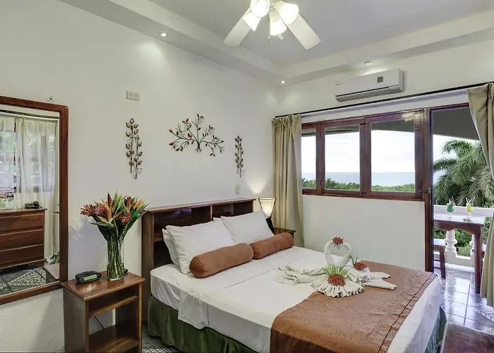 Hotel Maravida Social By Crazy Monkey
